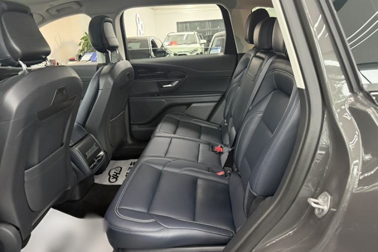 Used Lincoln Nautilus 2023 2.0T All-Wheel-Drive Luxury Edition Interior 1