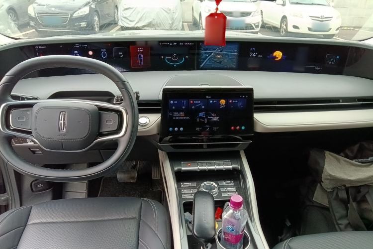 Used Lincoln Nautilus 2023 2.0T Four-Wheel Drive Luxury Edition Interior 2