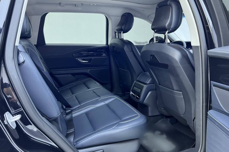Used Lincoln Nautilus 2023 2.0T All-Wheel-Drive Luxury Edition Interior 5