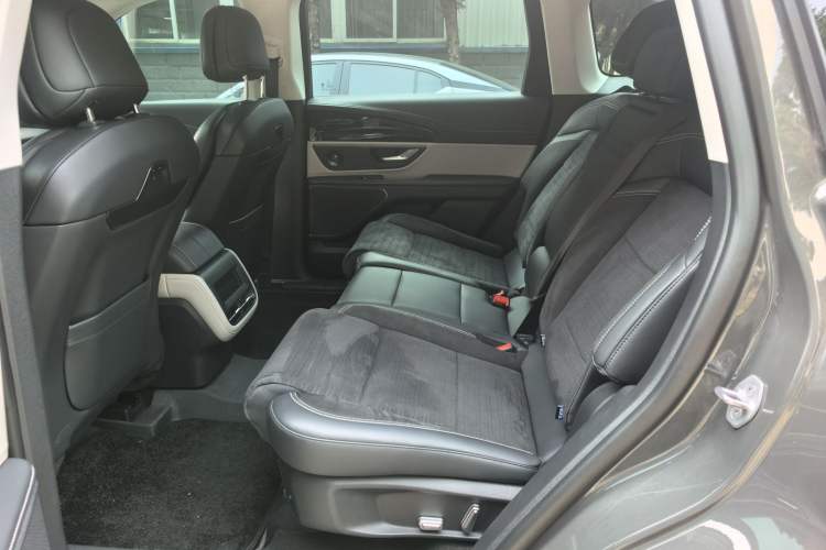 Used Lincoln Nautilus 2023 2.0T All-Wheel-Drive Zunrui Hybrid Version Left Rear Seat