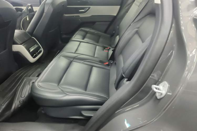 Used Lincoln Nautilus 2023 2.0T Four-Wheel Drive Luxury Edition Left Rear Seat