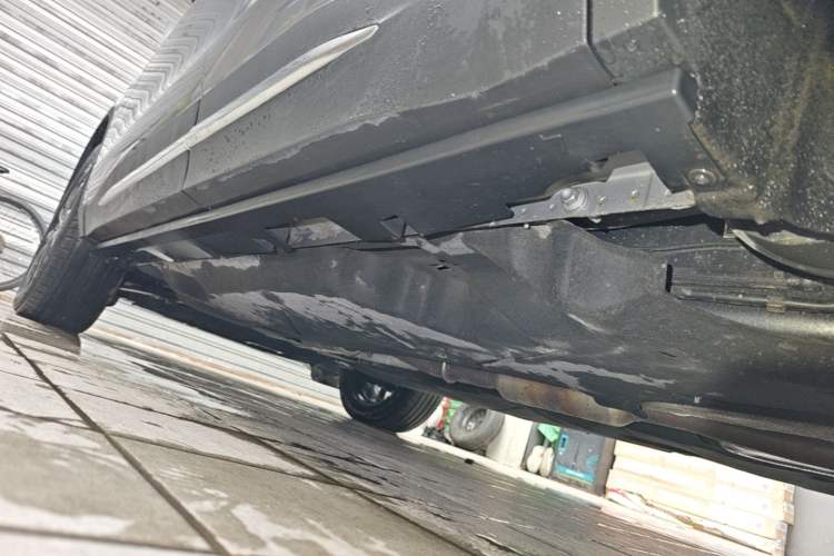 Used Lincoln Nautilus 2023 2.0T Four-Wheel Drive Zunrui Version Left Side Sill