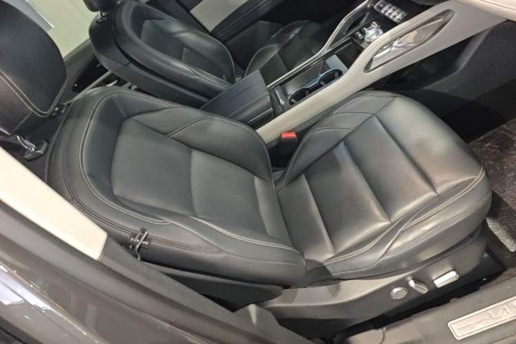Used Lincoln Nautilus 2023 2.0T Four-Wheel Drive Luxury Edition Right Front Seat