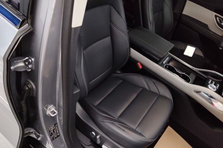 Used Lincoln Nautilus 2023 2.0T Four-Wheel Drive Luxury Edition Right Front Seat