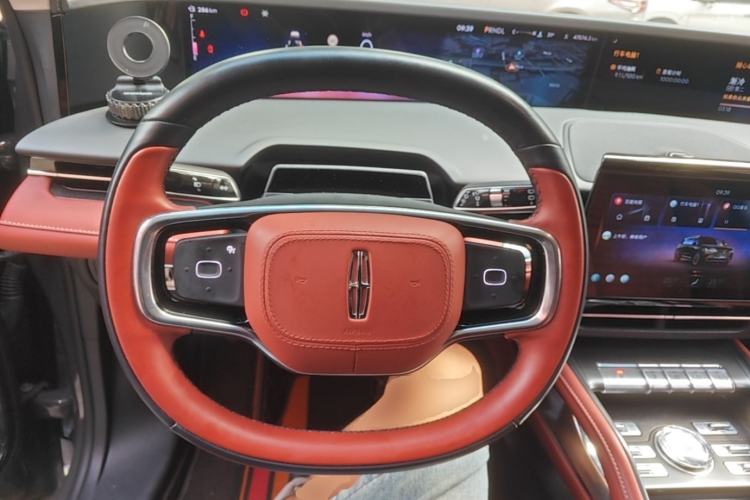Used Lincoln Nautilus 2023 2.0T All-Wheel-Drive Zunrui Hybrid Version Steering Wheel