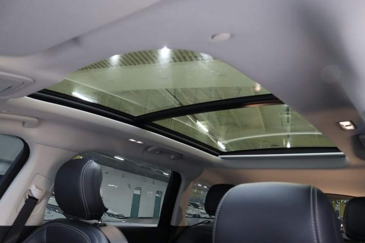 Used Lincoln Nautilus 2023 2.0T Four-Wheel Drive Luxury Edition Headliner
