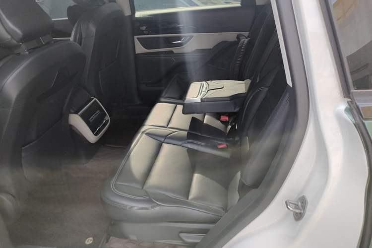 Used Lincoln Nautilus 2023 2.0T Four-Wheel Drive Luxury Edition Left Rear Seat