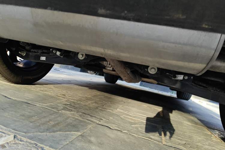 Used Lincoln Nautilus 2023 2.0T All-Wheel-Drive Zunrui Hybrid Version Chassis Rear