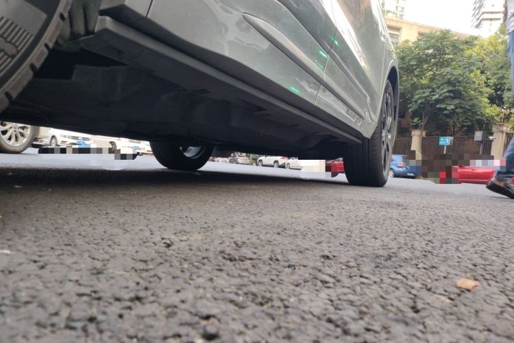 Used Lincoln Nautilus 2023 2.0T All-Wheel-Drive Zunrui Hybrid Version Chassis Rear Right