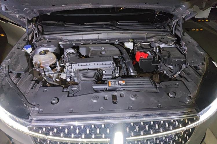 Used Lincoln Nautilus 2023 2.0T All-Wheel-Drive Luxury Edition Engine Bay