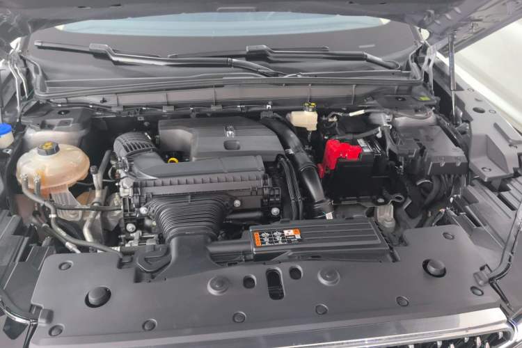 Used Lincoln Nautilus 2023 2.0T All-Wheel-Drive Luxury Edition Engine Bay