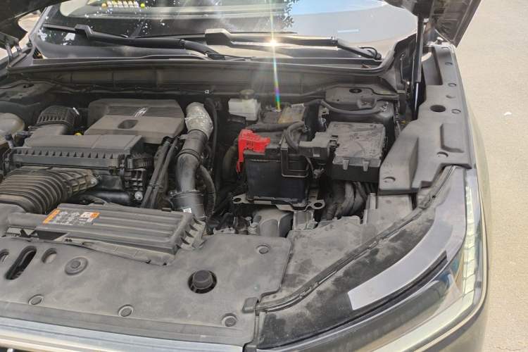 Used Lincoln Nautilus 2023 2.0T Four-Wheel Drive Zunrui Version Engine Bay Left