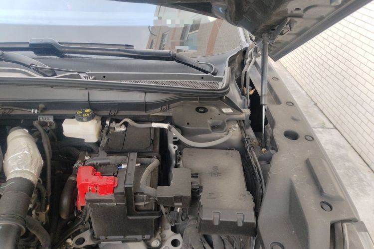Used Lincoln Nautilus 2023 2.0T Four-Wheel Drive Zunrui Version Engine Bay Left