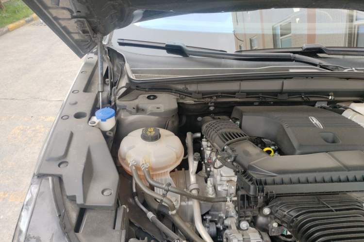 Used Lincoln Nautilus 2023 2.0T Four-Wheel Drive Zunrui Version Engine Bay Right