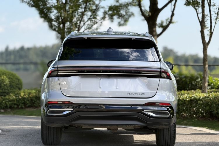 Used Lincoln Nautilus 2023 2.0T Four-Wheel Drive Luxury Edition Exterior 3