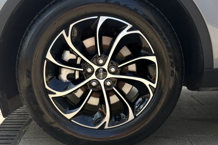 Used Lincoln Nautilus 2023 2.0T Four-Wheel Drive Luxury Edition Exterior 5