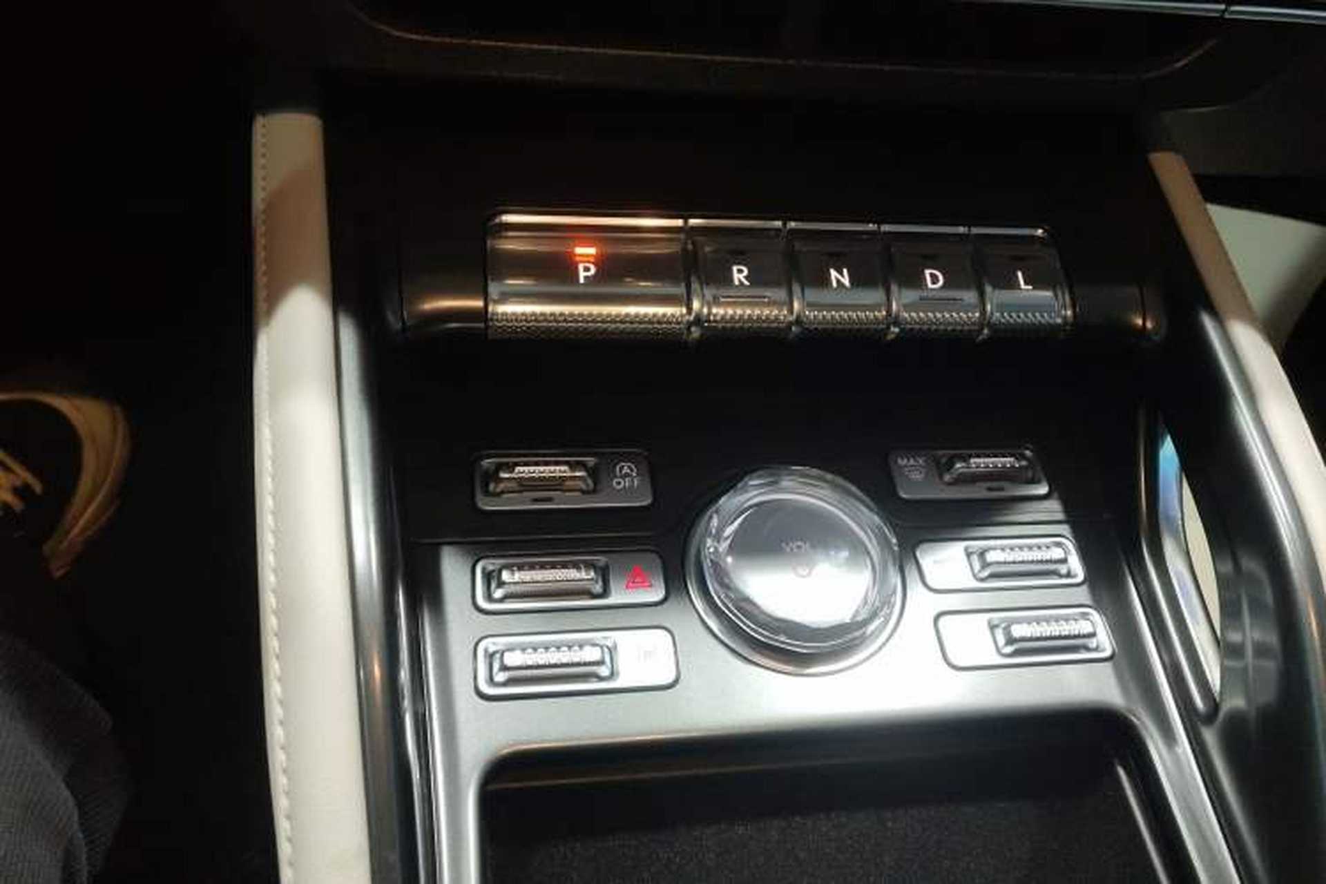 Used Lincoln Nautilus 2023 2.0T Four-Wheel Drive Luxury Edition Gear Lever
