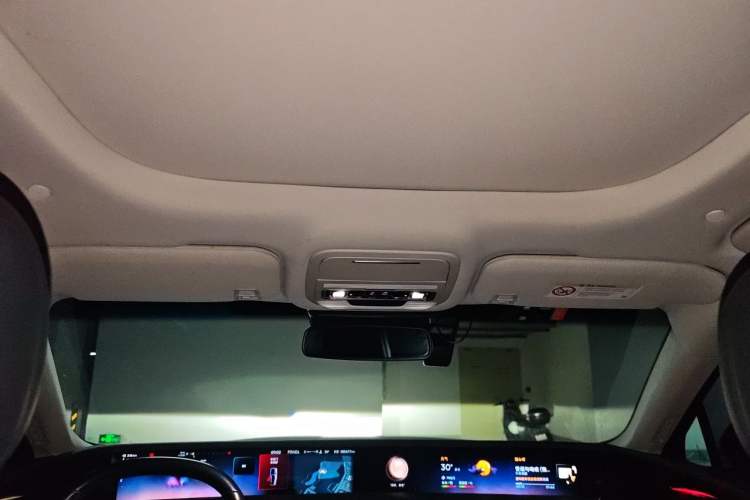 Used Lincoln Nautilus 2023 2.0T All-Wheel-Drive Luxury Edition Headliner