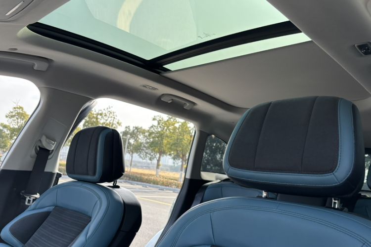 Used Lincoln Nautilus 2023 2.0T All-Wheel-Drive Zunrui Hybrid Version Headliner