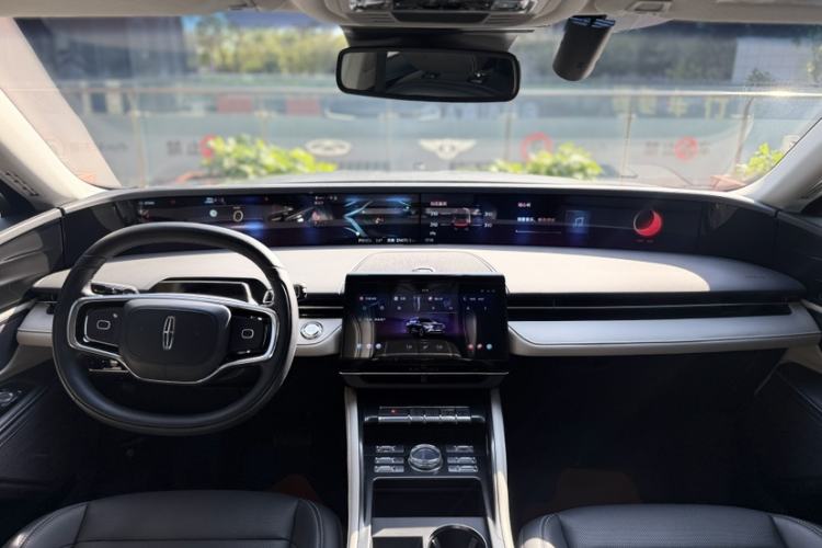 Used Lincoln Nautilus 2023 2.0T Four-Wheel Drive Luxury Edition Interior 1