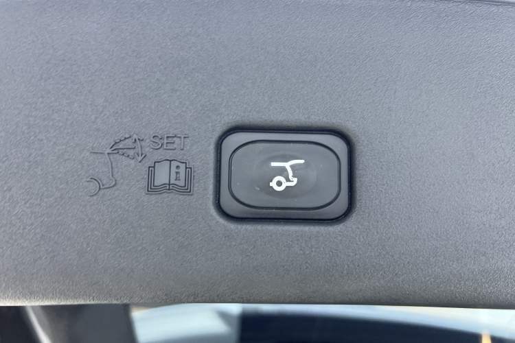 Used Lincoln Nautilus 2023 2.0T Four-Wheel Drive Luxury Edition Interior 1