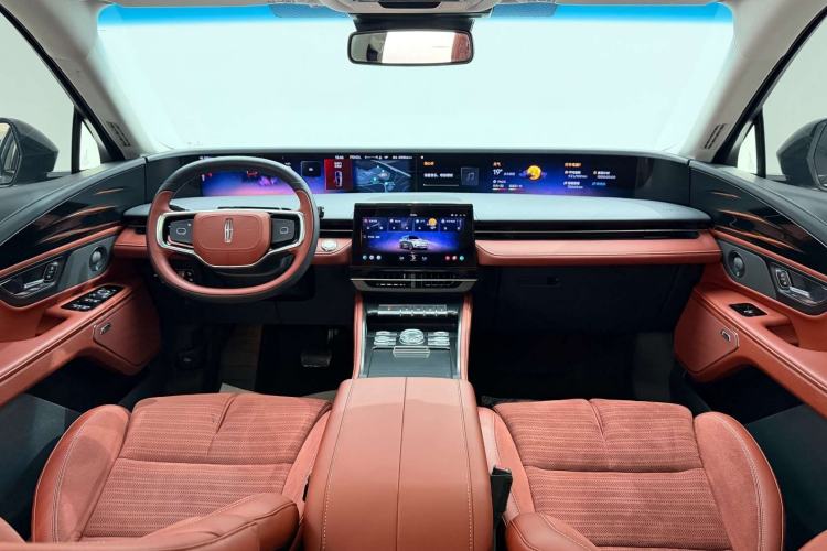 Used Lincoln Nautilus 2023 2.0T All-Wheel-Drive Zunrui Hybrid Version Interior 2