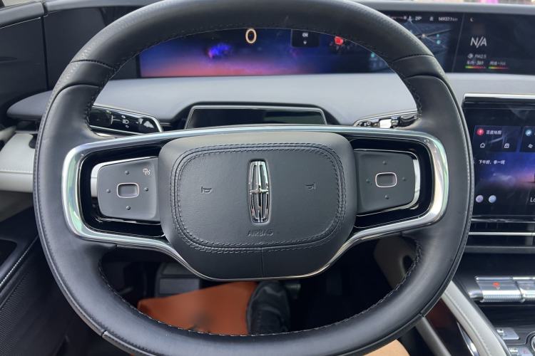 Used Lincoln Nautilus 2023 2.0T Four-Wheel Drive Luxury Edition Interior 3