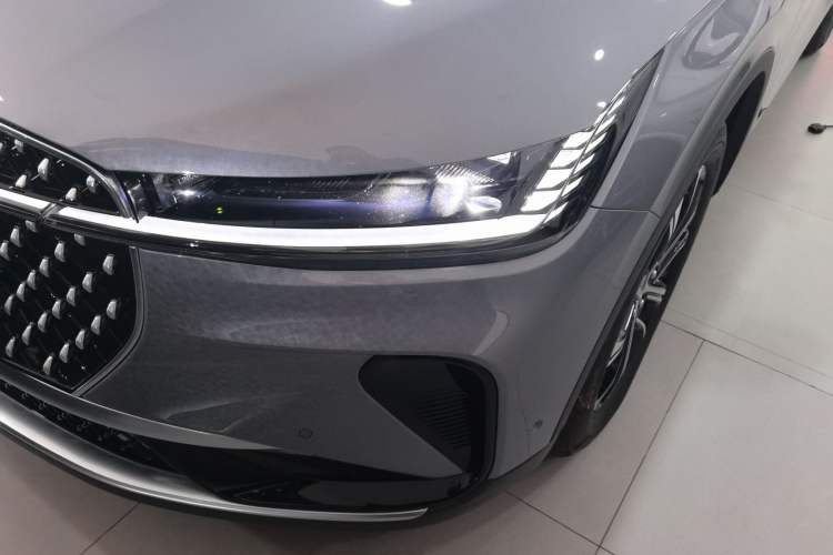 Used Lincoln Nautilus 2023 2.0T All-Wheel-Drive Luxury Edition Left Front Headlight