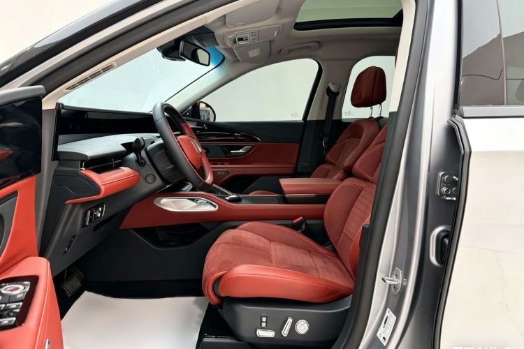 Used Lincoln Nautilus 2023 2.0T All-Wheel-Drive Zunrui Hybrid Version Left Front Seat