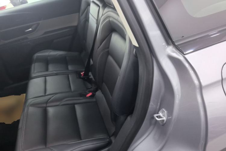 Used Lincoln Nautilus 2023 2.0T All-Wheel-Drive Luxury Edition Left Rear Seat