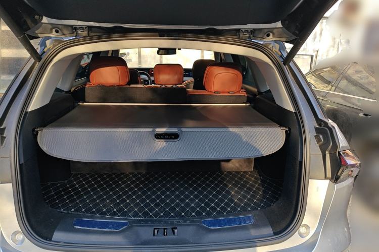 Used Lincoln Nautilus 2023 2.0T All-Wheel-Drive Zunrui Hybrid Version Trunk