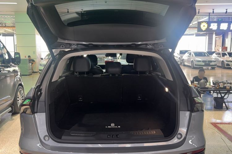 Used Lincoln Nautilus 2023 2.0T Four-Wheel Drive Luxury Edition Trunk