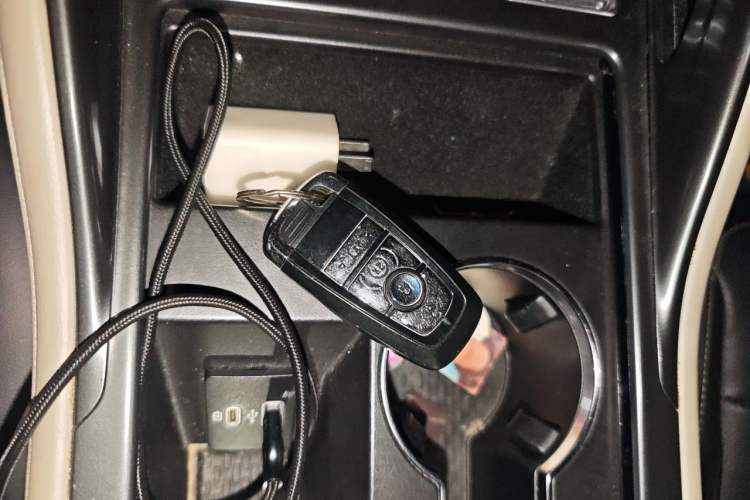 Used Lincoln Nautilus 2023 2.0T All-Wheel-Drive Luxury Edition Vehicle Key
