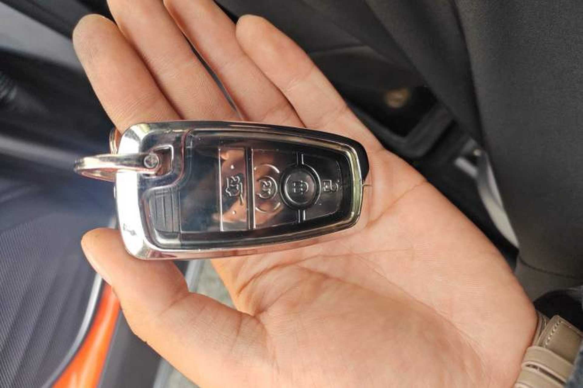 Used Lincoln Nautilus 2023 2.0T All-Wheel-Drive Luxury Edition Vehicle Key