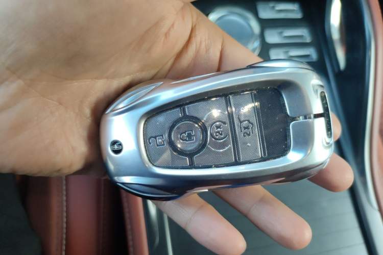 Used Lincoln Nautilus 2023 2.0T All-Wheel-Drive Zunrui Hybrid Version Vehicle Key