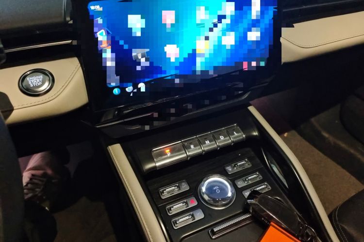 Used Lincoln Nautilus 2023 2.0T Four-Wheel Drive Luxury Edition Audio And AC Panel