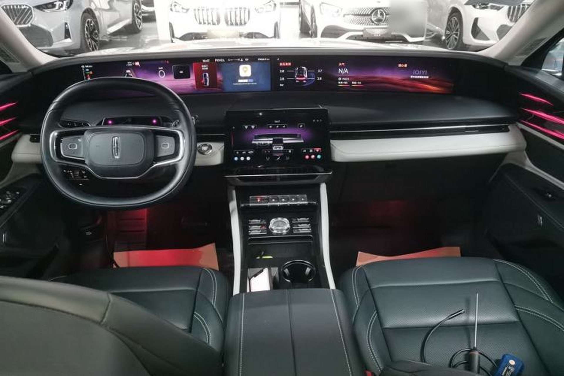 Used Lincoln Nautilus 2023 2.0T Four-Wheel Drive Luxury Edition Center Console