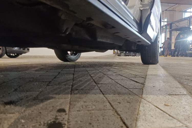 Used Lincoln Nautilus 2023 2.0T Four-Wheel Drive Zunrui Version Chassis Front Left