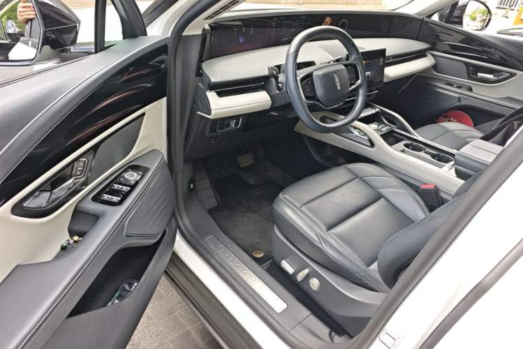 Used Lincoln Nautilus 2023 2.0T Four-Wheel Drive Luxury Edition Driver Seat