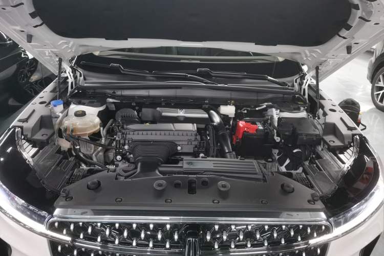 Used Lincoln Nautilus 2023 2.0T Four-Wheel Drive Luxury Edition Engine Bay