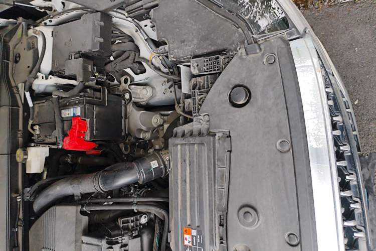 Used Lincoln Nautilus 2023 2.0T Four-Wheel Drive Zunrui Version Engine Bay Left