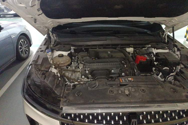 Used Lincoln Nautilus 2023 2.0T Four-Wheel Drive Luxury Edition Engine Bay Right