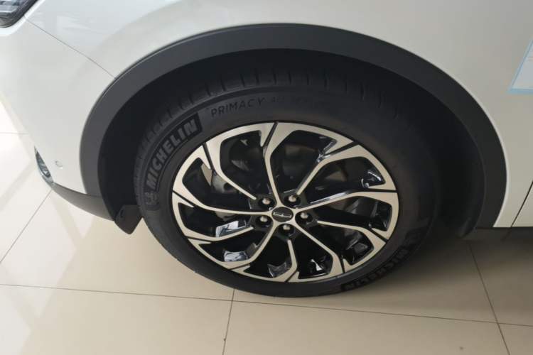 Used Lincoln Nautilus 2023 2.0T Four-Wheel Drive Zunrui Version Exterior 4