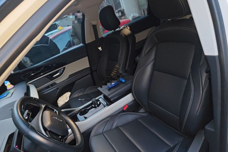 Used Lincoln Nautilus 2023 2.0T All-Wheel-Drive Luxury Edition Left Front Seat