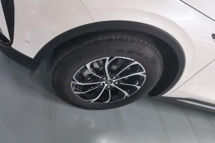 Used Lincoln Nautilus 2023 2.0T Four-Wheel Drive Luxury Edition Left Front Wheel Hub