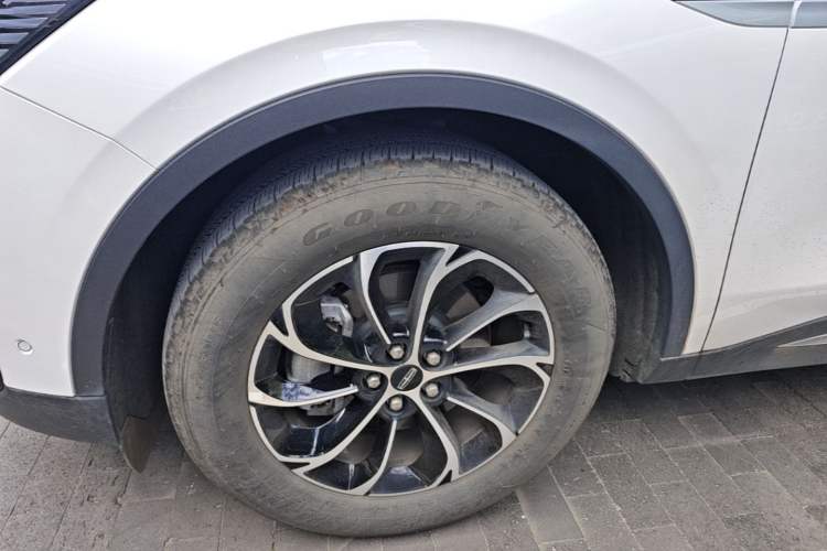 Used Lincoln Nautilus 2023 2.0T Four-Wheel Drive Luxury Edition Left Front Wheel Hub