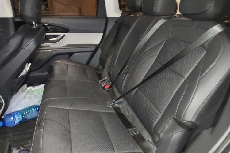 Used Lincoln Nautilus 2023 2.0T All-Wheel-Drive Luxury Edition Left Rear Seat