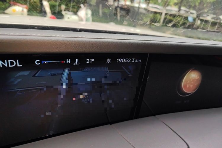 Used Lincoln Nautilus 2023 2.0T Four-Wheel Drive Luxury Edition Odometer Close Up