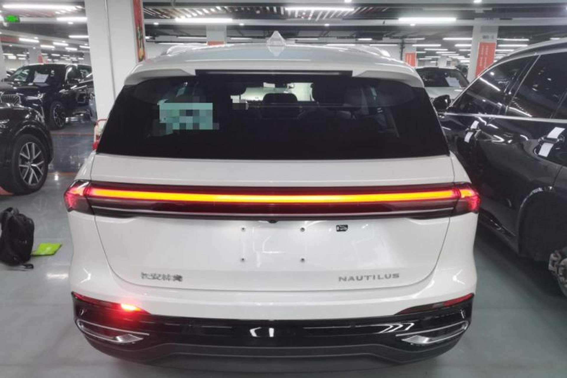 Used Lincoln Nautilus 2023 2.0T Four-Wheel Drive Luxury Edition Rear