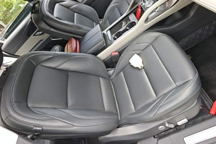 Used Lincoln Nautilus 2023 2.0T Four-Wheel Drive Luxury Edition Right Front Seat